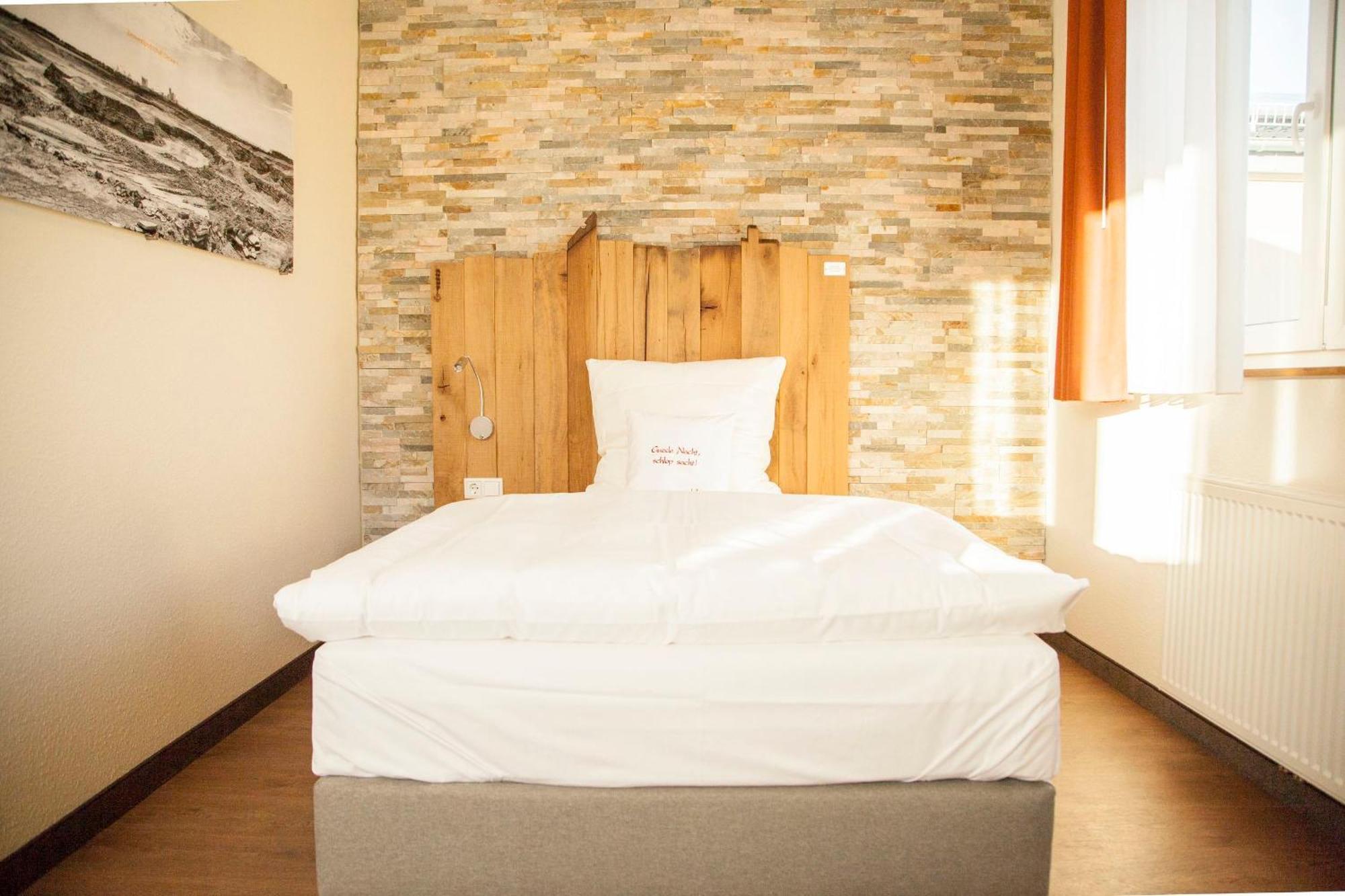 Bei Kliewe Im Westfaelischen Hof Hotel Beckum Room photo